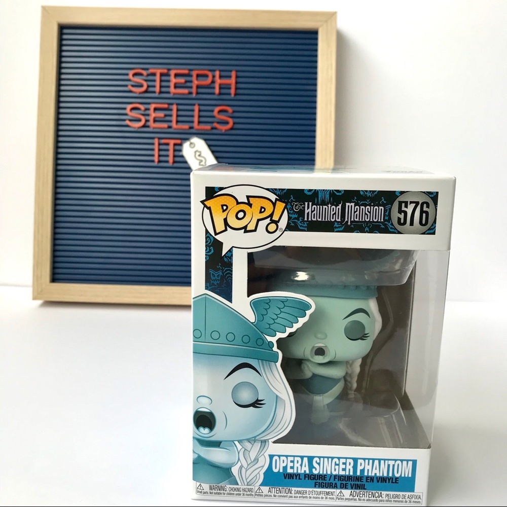 Funko Pop Disneyland Haunted Mansion Opera Singer